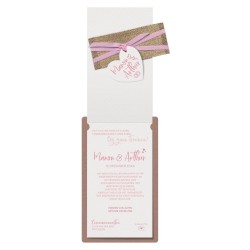 Partecipazione di nozze - Elegante carta di matrimonio Kraft con talloncino cuore