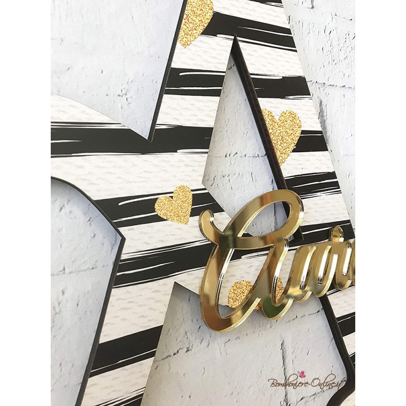 Fiocco nascita iniziale righe e cuoricini personalizzabile in legno e plexiglass