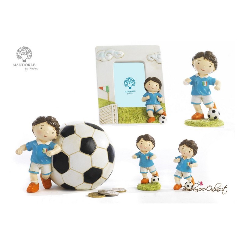 Bomboniera Portafoto Bambino Calciatore in Maglia Azzurra