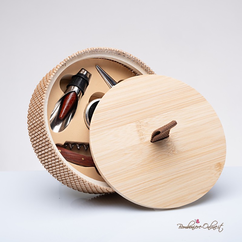 Bomboniera Solidale Set Quattro Attrezzi Vino in scatola Bambù