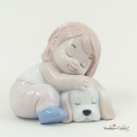 Bomboniere Morena: Bimba seduta con cagnolino in porcellana lucida