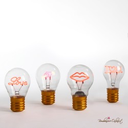 Bomboniere Lampadina Led ricarica USB Labbra