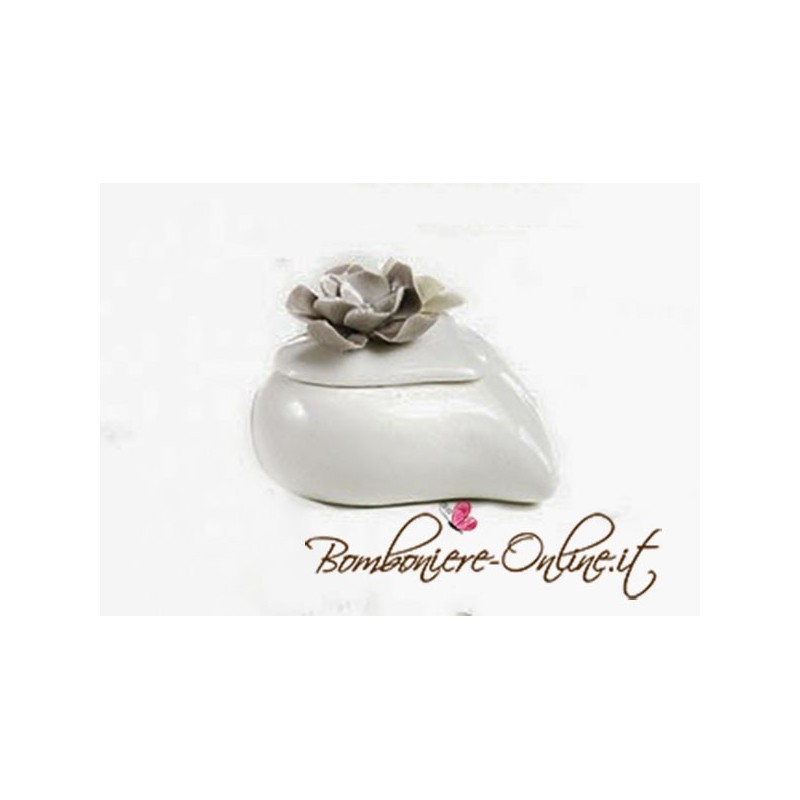 Scatolina a cuore con decorazioni floreali collezione "Charme"
